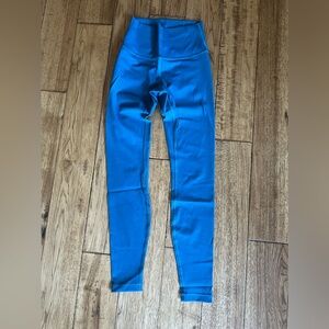 Lululemon Wonder Train leggings 28”